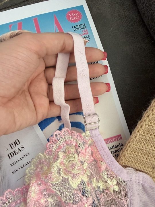 ست شورت و سوتین توری گازی گیپوری
